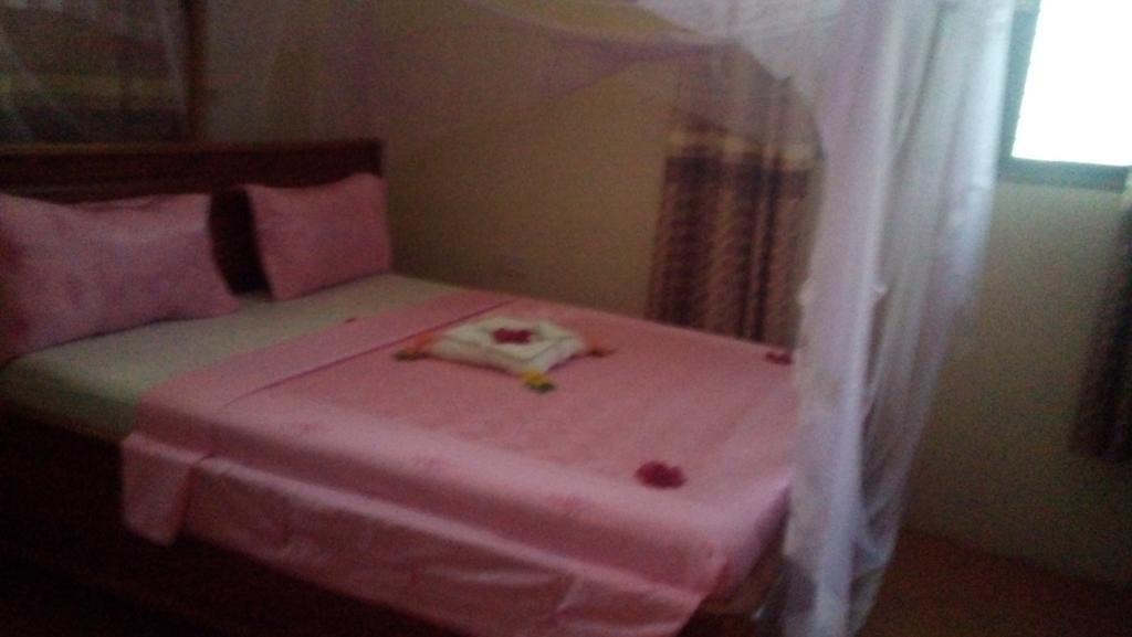 Pensionat Tina House - Jambian *